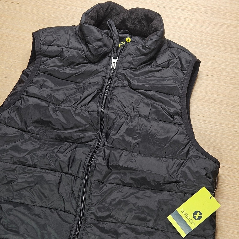 Xersion Puffer Vest M Black Packable Lightweight Nylon Polyester NEW READ